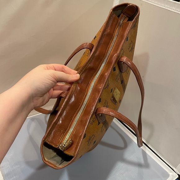 Used MCM Visetos German Brown Leather Gold HW Zippered Tote Bag Purse Auth Read! - Picture 10 of 16